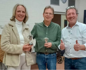 Johan en Hiljet winnaars hoofdklasse parenkampioenschap van Drent